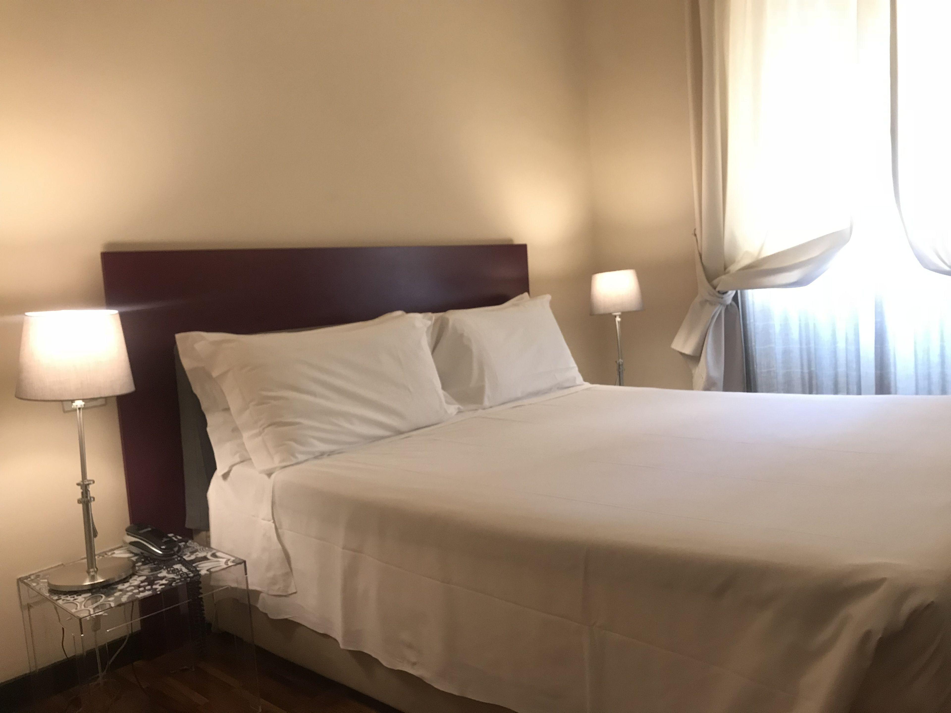 Suitedreams, Rome